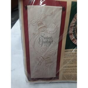 Vintage The Creative Circle Embroidery Kit 2706 Seasons Greetings Holiday Bells